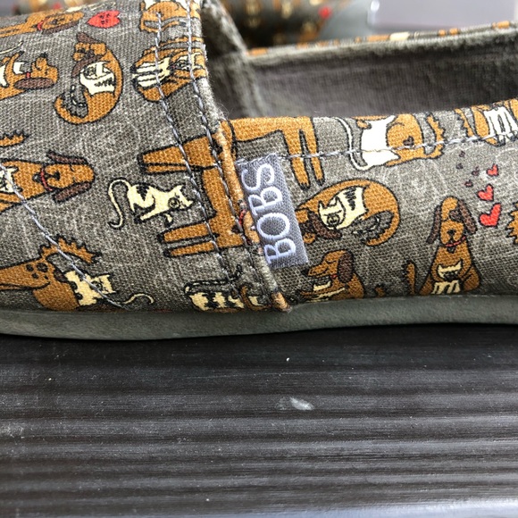 Skechers, Bobs for Dogs: Puppy Love 💘 - Picture 3 of 13